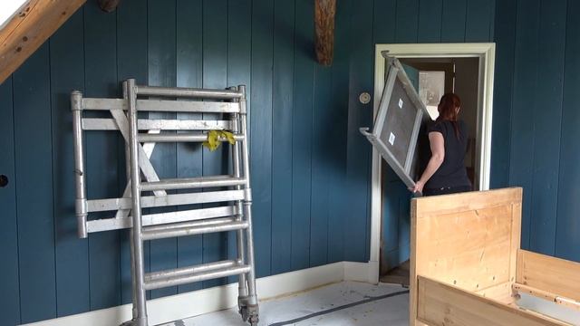 Old Farmhouse Bedroom Makeover | A Very Dutch Project. смотреть онлайн