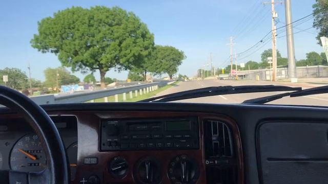 93 Saab 900 Turbo on Highway