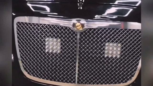Chrysler 300C 🚨🚔 смотреть онлайн