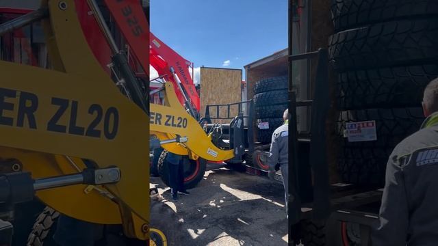 Наш трудяга работяга Воркер ЗЛ20 мы его и в хвост и в гриву, а ему хоть бы что! Простой надежный смотреть онлайн