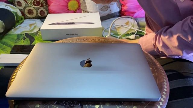 MacBook Pro leakage of electricity problem solved смотреть онлайн