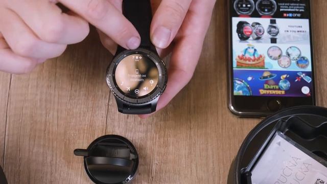 Samsung Gear S3 Frontier + Apple iPhone 7 Plus смотреть онлайн