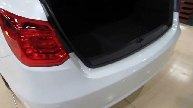 2014 Acura RLX Advance At The 2014 Toledo Auto Show смотреть онлайн