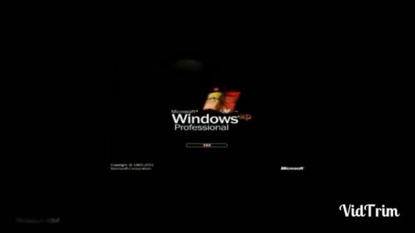 Windows XP Professional Startup - Transitions for Logo Skittles Scan Slowed Down