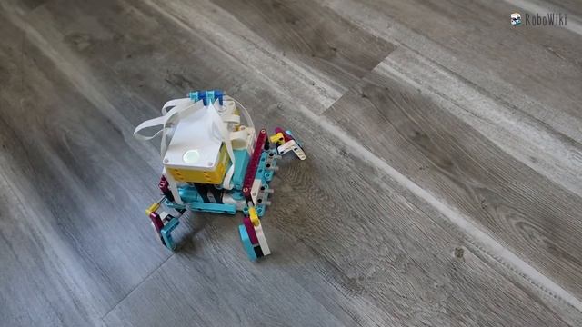Omnidirectional Turtle from Lego Spike Prime смотреть онлайн