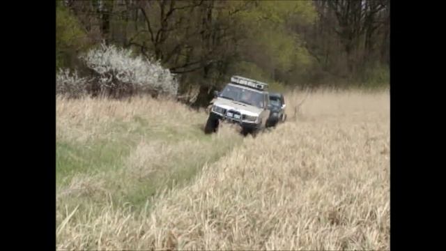 NISSAN PATROL & ISUZU TROOPER Off Road смотреть онлайн