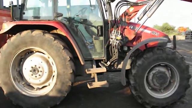 Elbury Farm 2010 IH CASE 105 4WD Tractor (WA60 GTY) смотреть онлайн