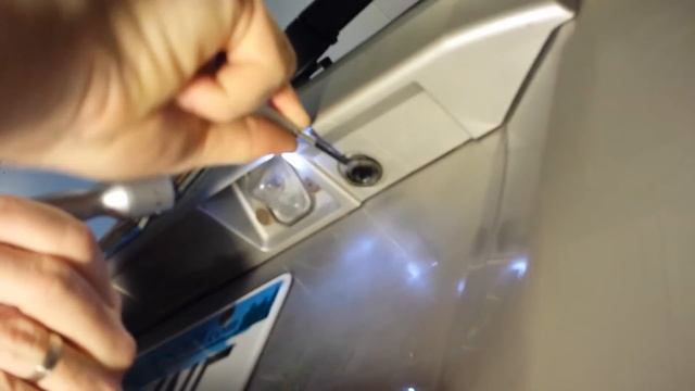 2007 Tahoe rear window switch replacement смотреть онлайн