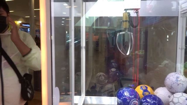 Gané Un Balón En La Maquina De Garra!! - Maquinitas tragamonedas - Alexis Soto смотреть онлайн