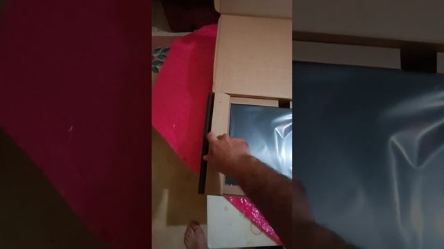 Msı laptop kutu açılımı смотреть онлайн