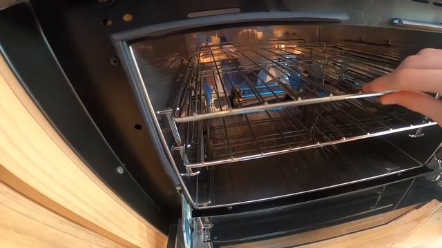 Bailey Autograph 625 Handover смотреть онлайн