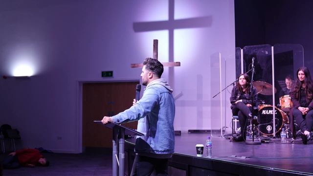 God is Here | William Hinn | Habitation UK смотреть онлайн
