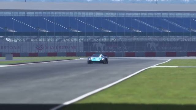 Assetto Corsa - Maserati MC12 GT1 - Silverstone National 0:53.233 PB - TV Camera смотреть онлайн
