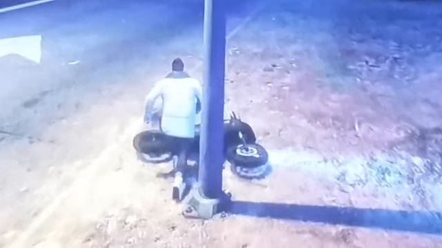 Grand Theft Auto V - Wall Ride Motorbike Stunt смотреть онлайн