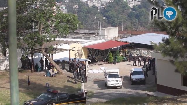 Tres reos asesinados en Centro Preventivo para Hombres, en la zona 18 смотреть онлайн