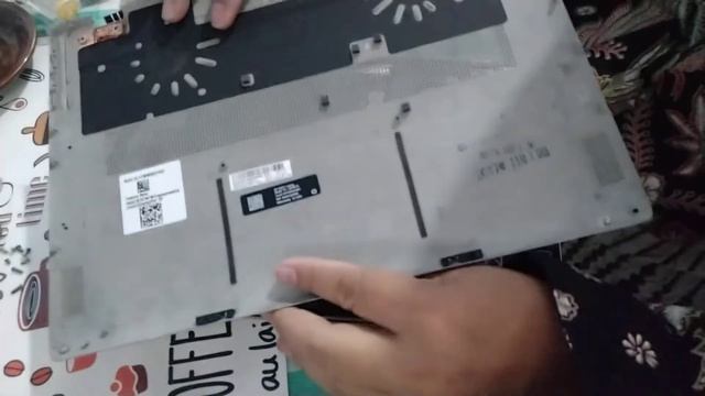 Cara bongkar pasang ganti SSD Laptop HP ENVY #ssd #envy #hp смотреть онлайн