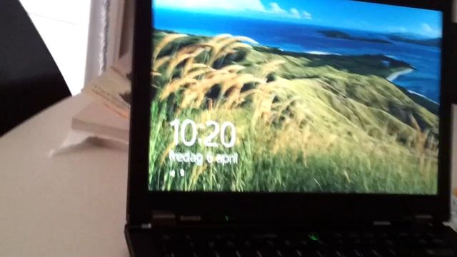 Windows 8 på halvgammel laptop med SSD смотреть онлайн