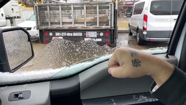 ice window on cold rainy day смотреть онлайн