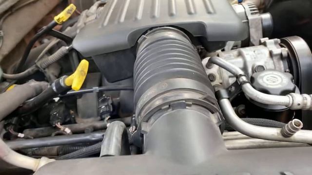 Loud noise from V8 4.7 2001 dodge Dakota engine смотреть онлайн