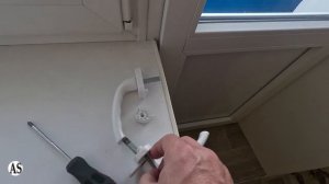 Как заменить ручку на пластиковой двери балкона!