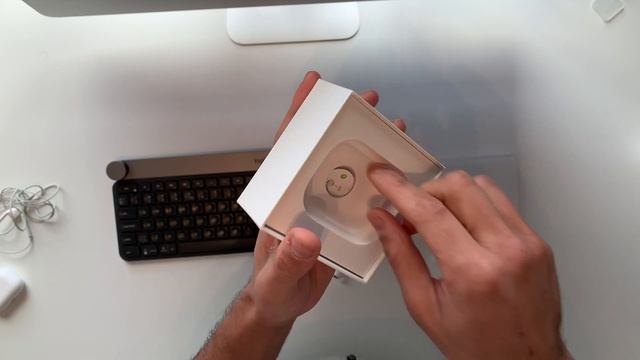 Why I Don't Like The AirPods Pro | This is How Apple Should Improve Them смотреть онлайн