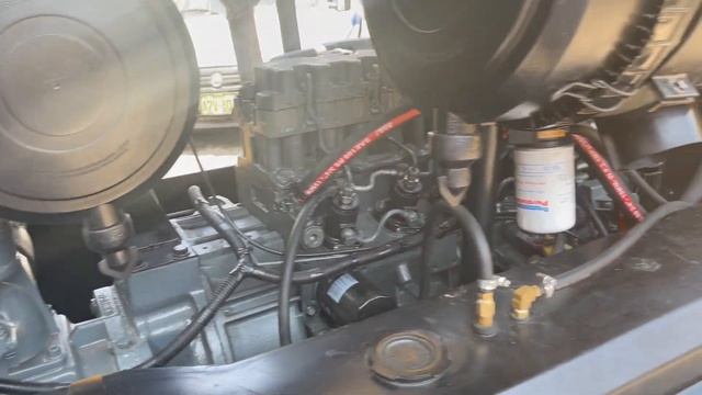 Compresora de aire Atlas Copco modelo XAS 136 de 286 CFM смотреть онлайн