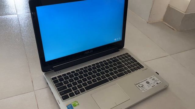 Asus Book Flip TP550L смотреть онлайн