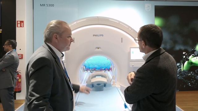 Margriet Nijnens shares what's new in MR at #ECR2023 смотреть онлайн