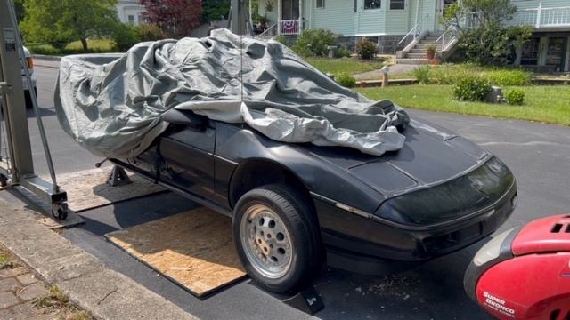 My wife ordered a new Pontiac Fiero Car Cover смотреть онлайн