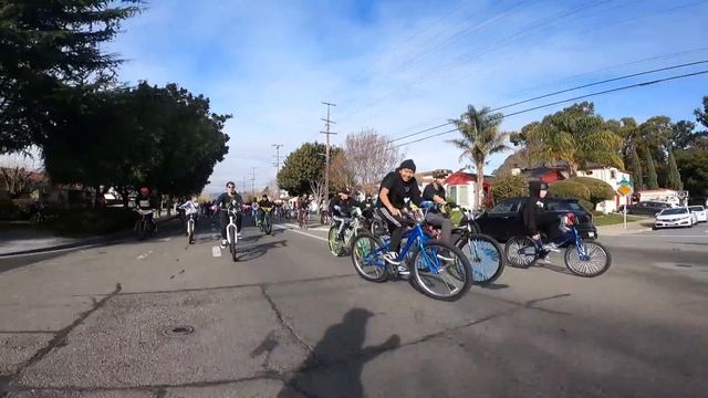 JAKOB SANTOS GIVES AWAY 3 SEBIKES! | SANTOS SUNDAY 4 смотреть онлайн