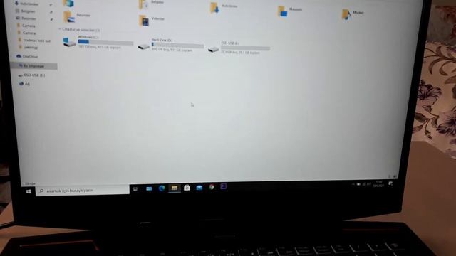 ESKİ laptoba ((( SSD ))) VE ((RAM)) TAKTIK, ESKİ İNTEL ATOM İŞLEMCİLİ LAPTOBA WİNDOWS 10 KURULUM смотреть онлайн