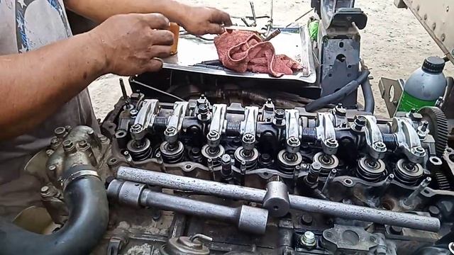 4HG1 CAMSHAFT INSTALLATION WITH TIMING смотреть онлайн