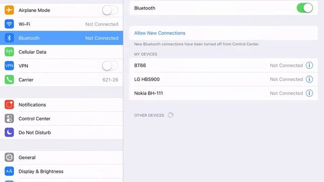Apple iOS 11 Control Center toggle 4 WiFi & Bluetooth does not actually deactivate actual radios смотреть онлайн