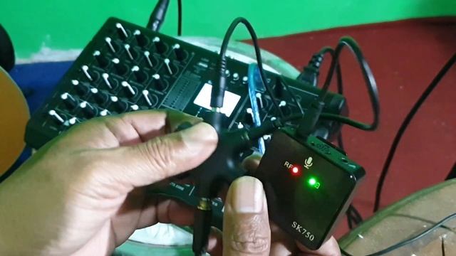 Record Audio Mixer Ke HP Tanpa Kabel Kameramen Bisa Bebas Lari² Sampai 30 Meter ⁉️ смотреть онлайн