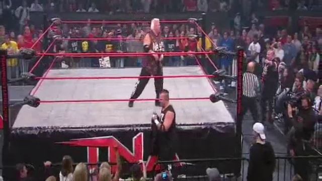 Nasty Boys vs Team 3d.wmv смотреть онлайн