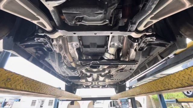 2021 Dodge Durango 6 cylinder with Borla S type mufflers￼ смотреть онлайн