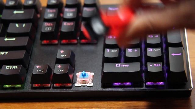 Quick and Easy Way to Remove Keycaps! (How to Remove Keycaps) смотреть онлайн