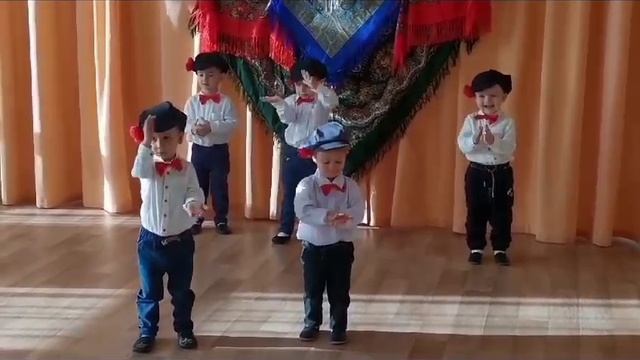 танец для бабушки смотреть онлайн