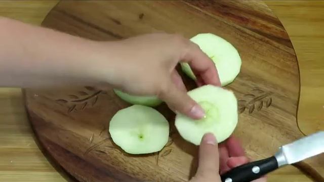 APPLE FRITTERS with cinnamon смотреть онлайн