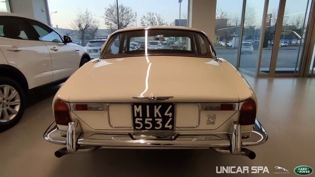 Spettacolare Jaguar XJ6 2.8 PRIMA SERIE смотреть онлайн