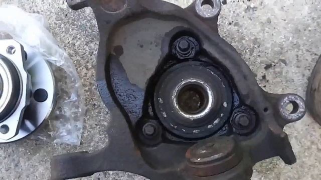 Jeep Liberty 2004 4x4 (Front Hub and Installed) #automotive смотреть онлайн