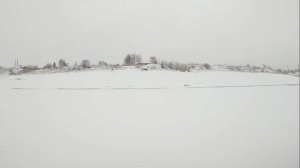 Зимняя рыбалка. Рыба клюёт как с пулемёта.