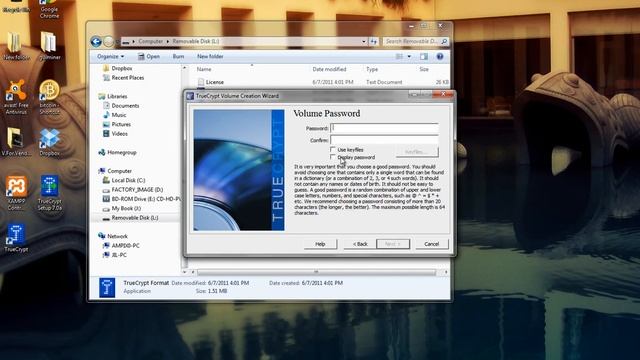 Password protect your flashdrive with TrueCrypt! смотреть онлайн