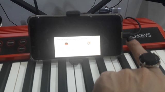 USANDO O ROLAND GO:KEYS Como CONTROLADOR no seu ANDROID смотреть онлайн