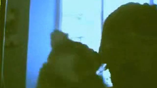 Robert The Racoon, Steals An iPod смотреть онлайн