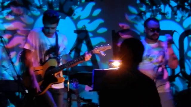 Queen'иkа - Under Pressure (Live in Бухарест) смотреть онлайн