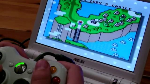 EeePC 900 Gaming: Super Mario World (SNES) смотреть онлайн