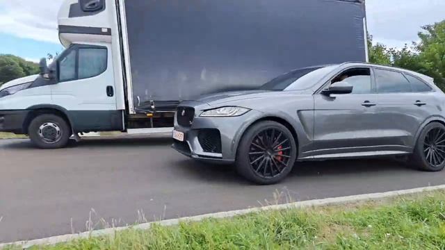 Powerful Jaguar F-Pace SVR 551bhp 🔋 смотреть онлайн