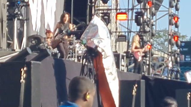 The Warning - EVOLVE 27/05/23 live Plymouth Home Park 2023 Muse support смотреть онлайн