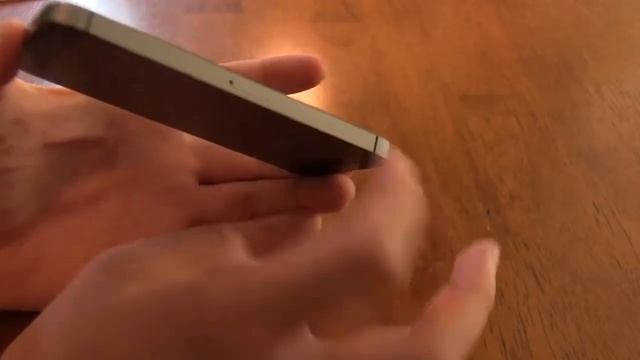 iPhone 5S Unboxing смотреть онлайн